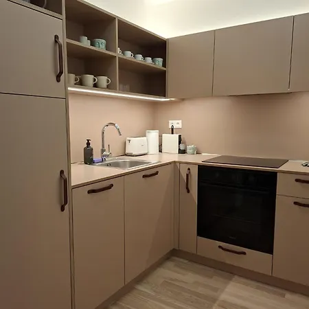 Design Apartment, Citycenter, Ac, Free Parking * 브라티슬라바