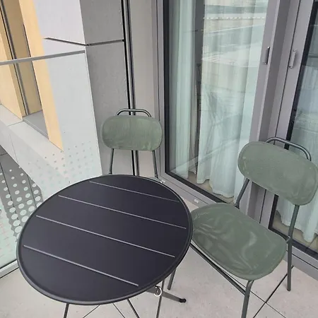 Design Apartment, Citycenter, Ac, Free Parking Bratysława